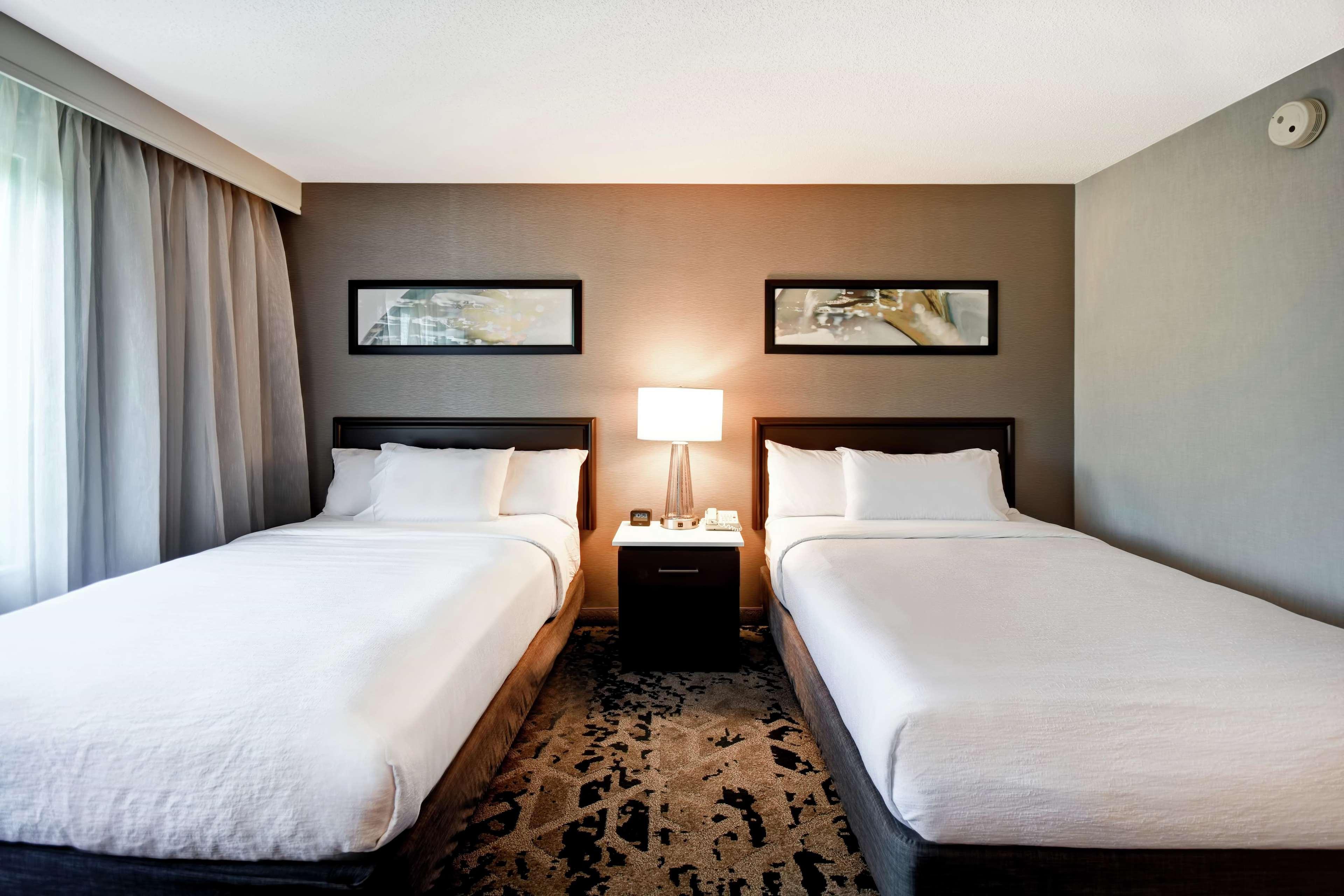เอมบาสซี สวีท บาย ฮิลตัน รอลีจ์ เดอรัม รีเสิร์ช ไทรแองเกิล อีสต์ Hotel แครี ภายนอก รูปภาพ