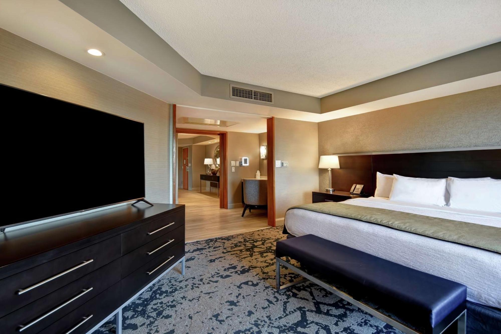 เอมบาสซี สวีท บาย ฮิลตัน รอลีจ์ เดอรัม รีเสิร์ช ไทรแองเกิล อีสต์ Hotel แครี ภายนอก รูปภาพ